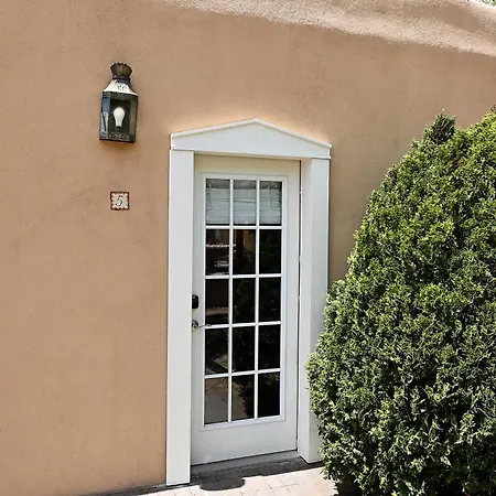 Dos Hermanas Compound 7 Casitas Downtown Holiday home *