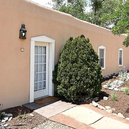 Dos Hermanas Compound 7 Casitas Downtown