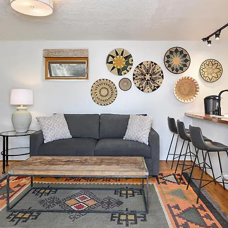 Dos Hermanas Compound 7 Casitas Downtown * Santa Fe