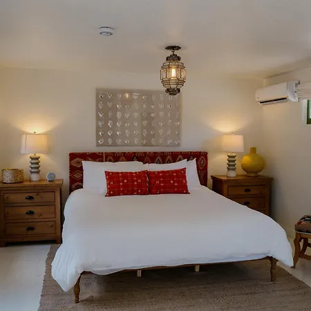 Dos Hermanas Compound 7 Casitas Downtown Holiday home Santa Fe