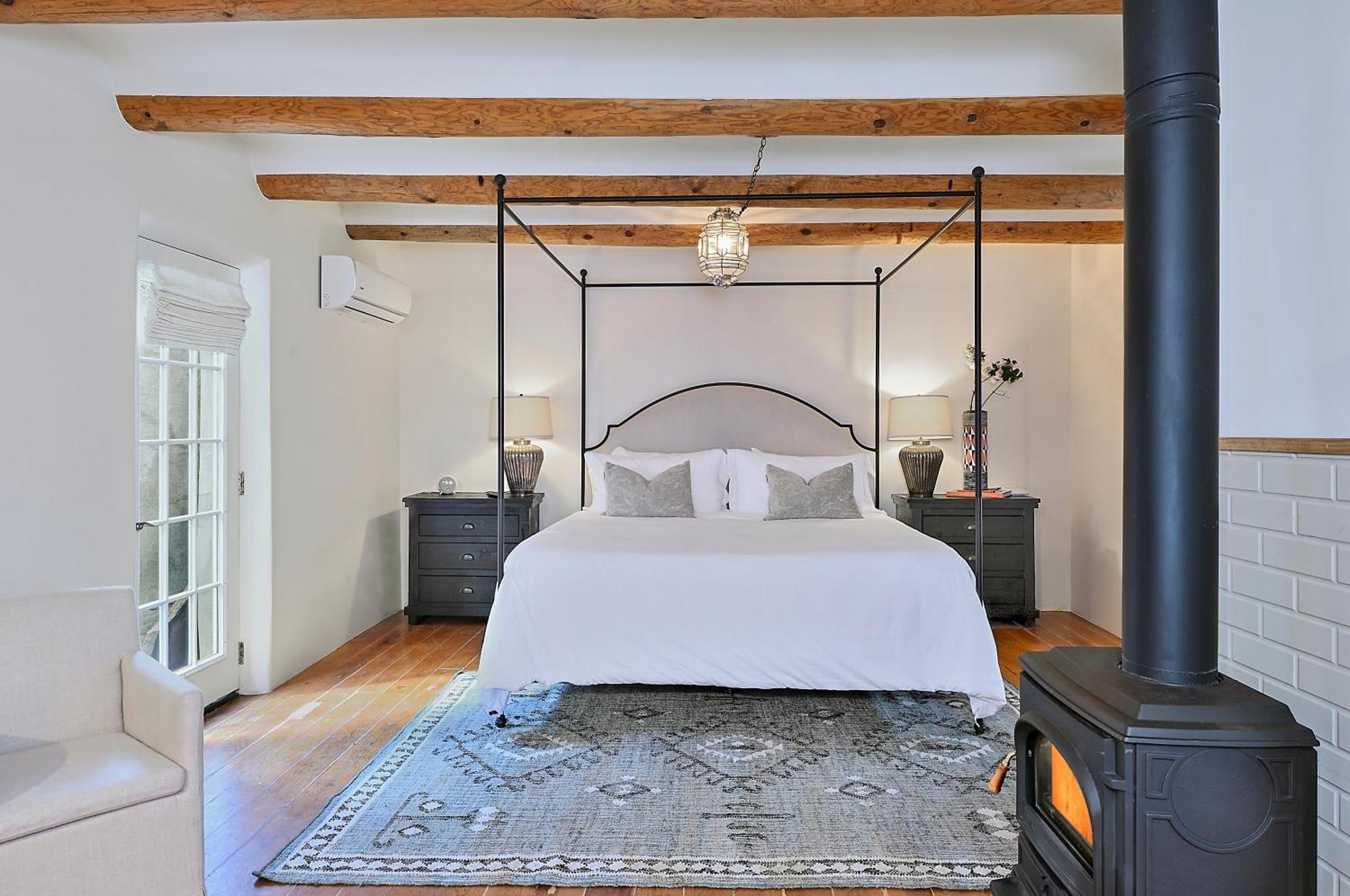 Dos Hermanas Compound 7 Casitas Downtown Santa Fe