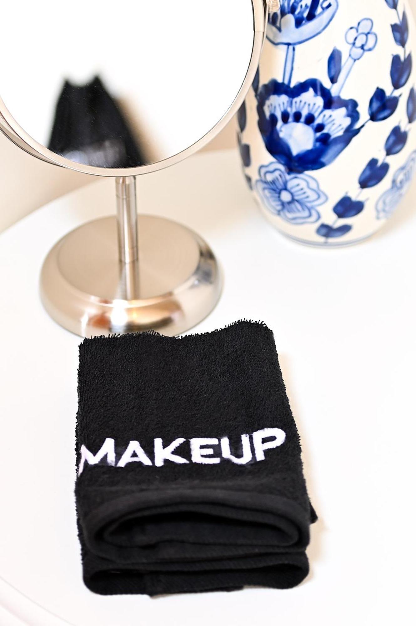 Dos Hermanas Compound 7 Casitas Downtown