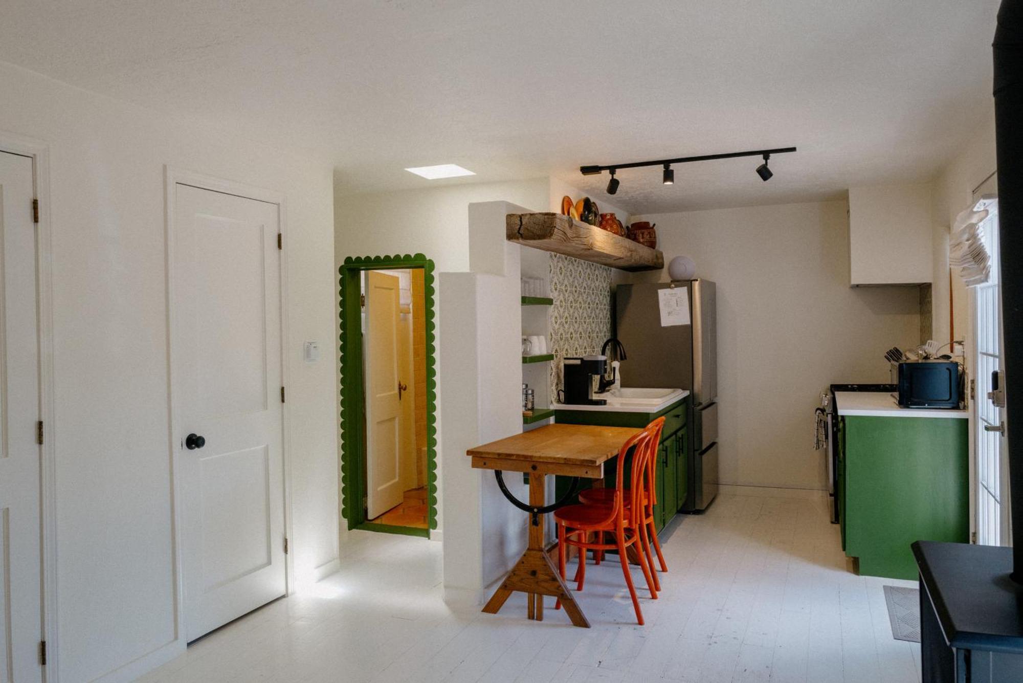 Dos Hermanas Compound 7 Casitas Downtown